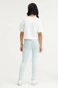 Levi's® High Rise Cropped Batwing Logo T-Shirt -Angel & Rocket Shop 293598s3