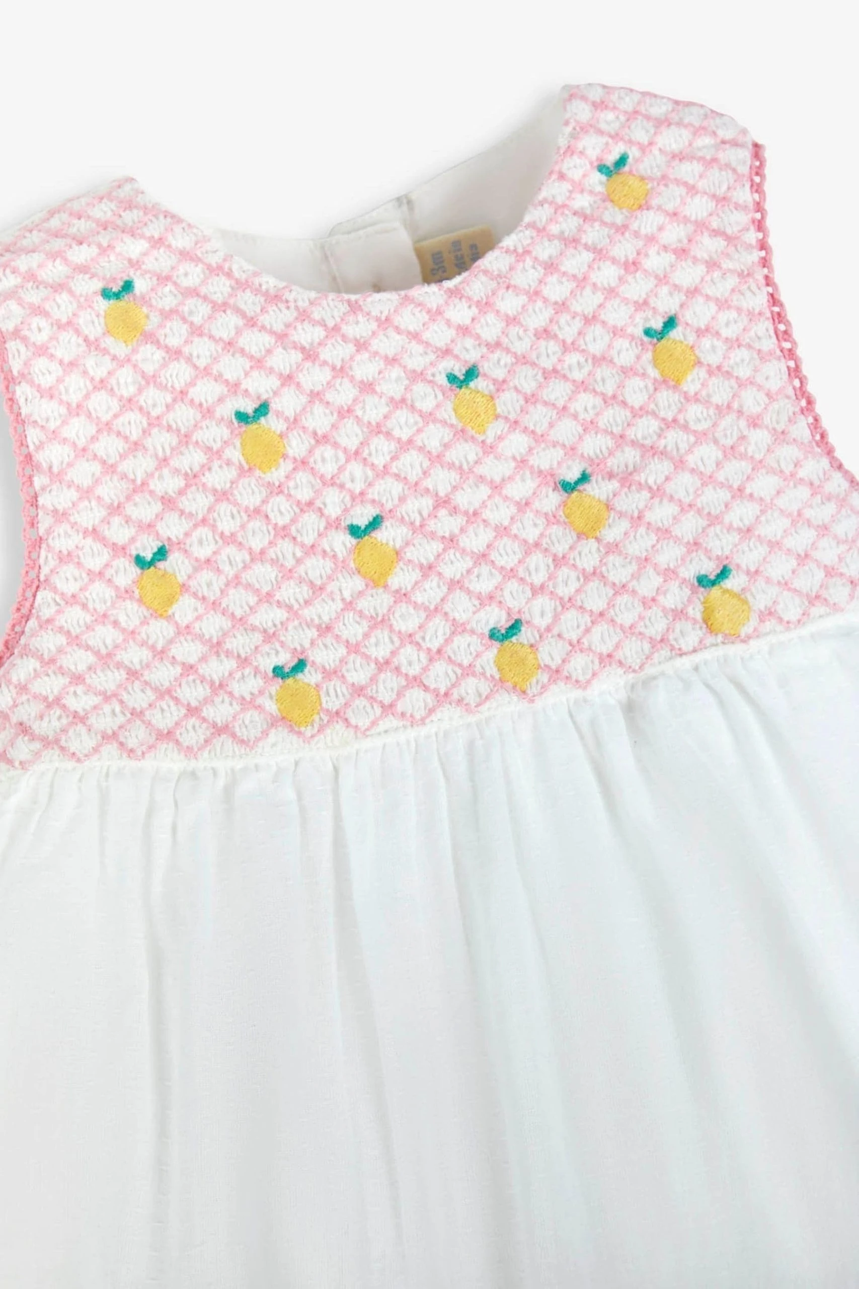 Jojo Maman Bebe JoJo Maman Bébé Duck Appliqué Smocked Baby Dress With Knickers 5 Jojo Maman Bebe JoJo Maman Bébé Duck Appliqué Smocked Baby Dress With Knickers - Image 3