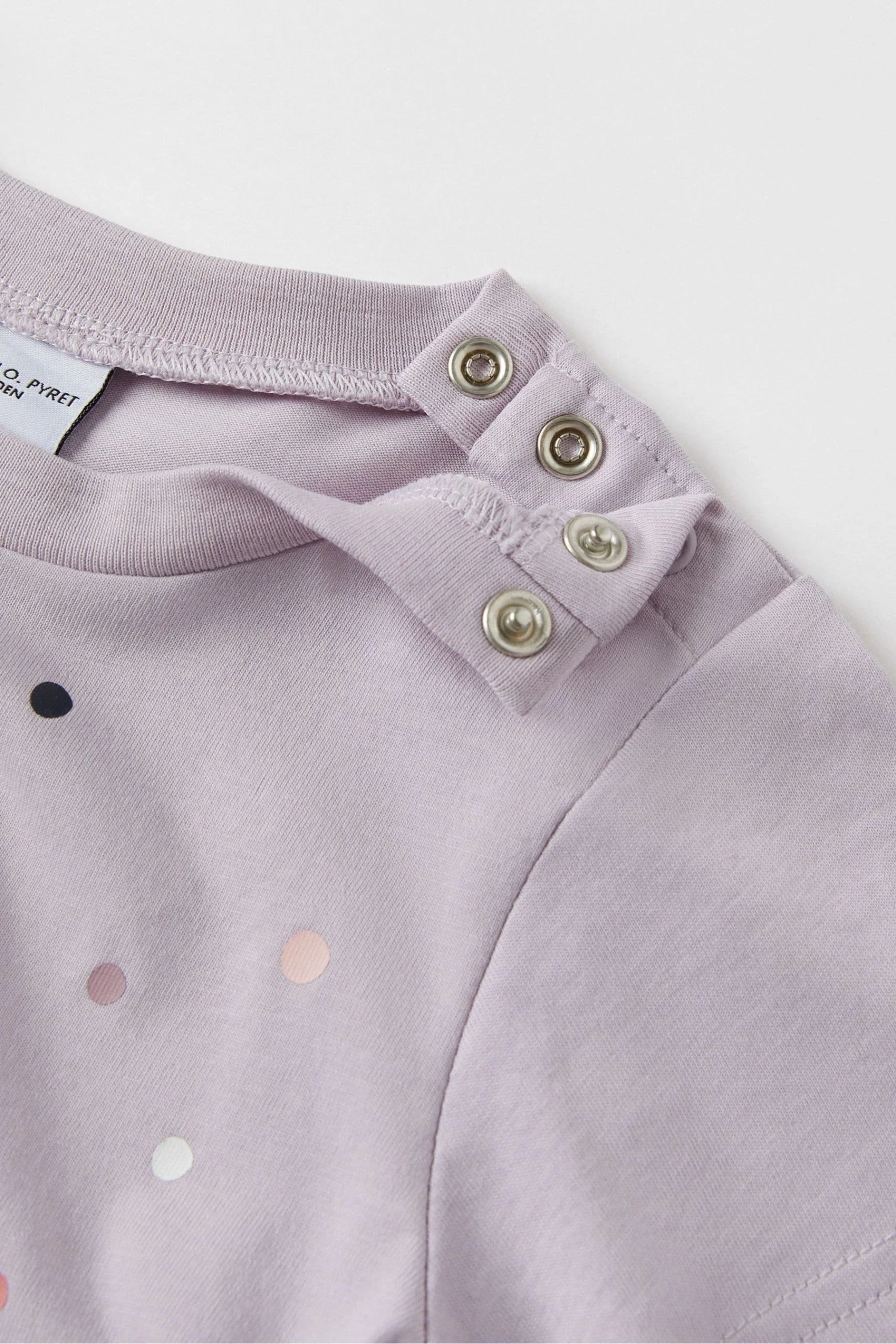 Polarn O. Pyret Polarn O Pyret Purple Organic Cotton Cat Print T-Shirt 5 Polarn O. Pyret Polarn O Pyret Purple Organic Cotton Cat Print T-Shirt - Image 3