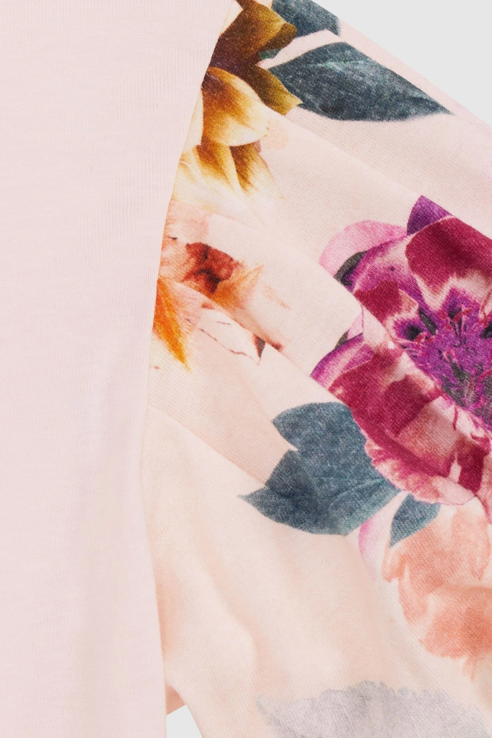 Reiss Amira Floral Print Puff Sleeve T-Shirt 8 Reiss Amira Floral Print Puff Sleeve T-Shirt - Image 6