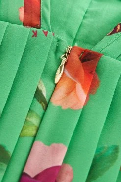 Baker By Ted Baker Green Floral Halter Neck Dress 17 Baker By Ted Baker Green Floral Halter Neck Dress -Angel & Rocket Shop U86431s7